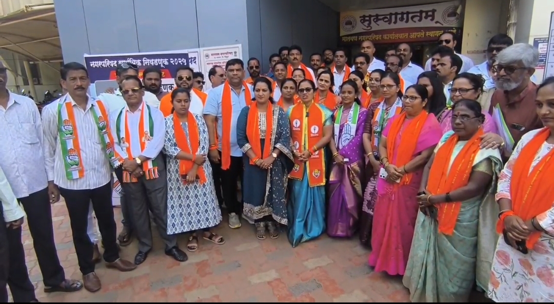 शिवसेना उद्धव बाळासाहेब ठाकरे पक्षाने जोरदार शक्तिप्रदर्शन करत नगराध्यक्ष व नगरसेवकांचे अर्ज केले दाखल
