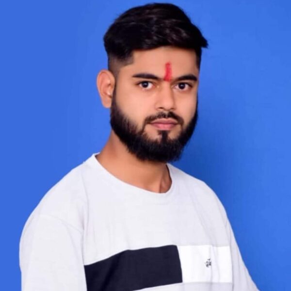 युवासेना तालुका सचिव केतन शिरोडकर यांचा राजीनामा