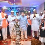 “कलाकारांसाठी जास्तीत जास्त योजना आणि सोयी-सुविधा महायुती सरकारकडून मिळवून देण्यासाठी मी कटिबद्ध – पालकमंत्री नीतेश राणे