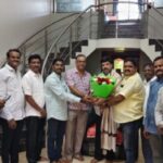 सर्वाधिक मताधिक्याने विजयी झालेले जि. प. सदस्य संदेश सावंत यांचा संत रोहिदास चर्मकार सेवाभावी संस्थेच्या वतीने सत्कार