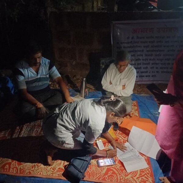 तिवरे गावातील विश्राम व वैभव महाडेश्वर यांचे पुन्हा उपोषण