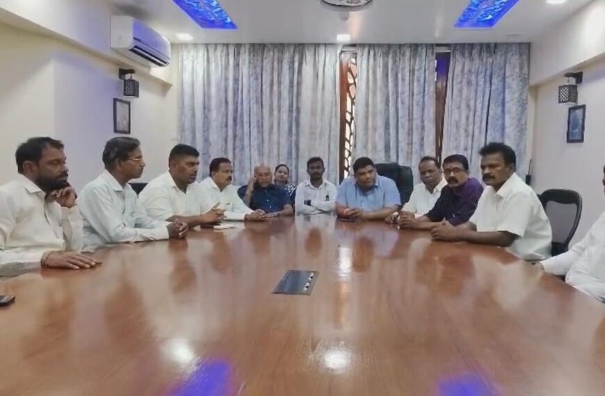 आंबा-काजू मोर्चात कुडाळ तालुक्यातील बागायतदार मोठ्या संख्येने उपस्थित राहावे !