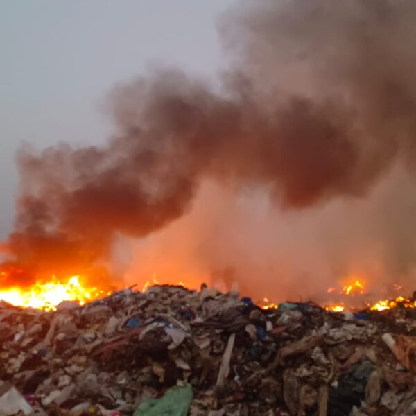 कणकवली घनकचरा प्रकल्पात प्लास्टिक साठ्याला लागली आग