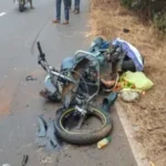 मळेवाड येथे डंपर व दुचाकी यांच्यात अपघात