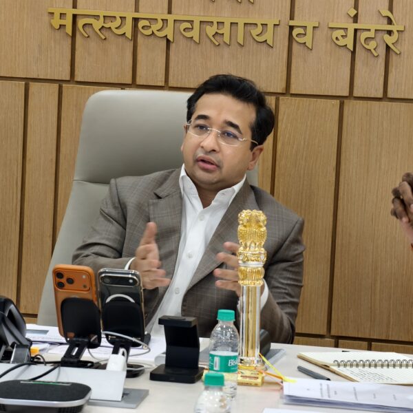 ड्रोनच्या मदतीने सागरी सुरक्षेला बळ,…