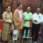 मंत्री ना श्रीपाद नाईक यांची माड्याची वाडी श्री स्वामिं समर्थांच्या मठात भेट घेऊन दर्शन!