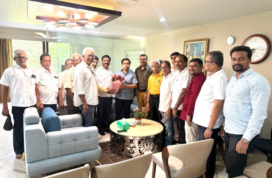 जिल्ह्यातील वाहनांना टोलमुक्ती जाहीर केल्याबद्दल&hellip;