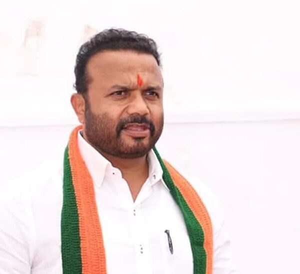 माजी मुख्यमंत्री खा. नारायण राणे यांचा वाढदिवस सोहळा