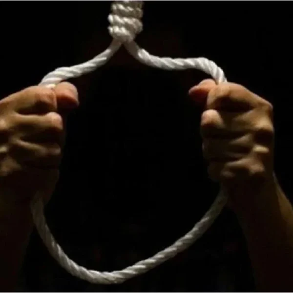 २६ वर्षीय युवतीची गळफास घेत आत्महत्या