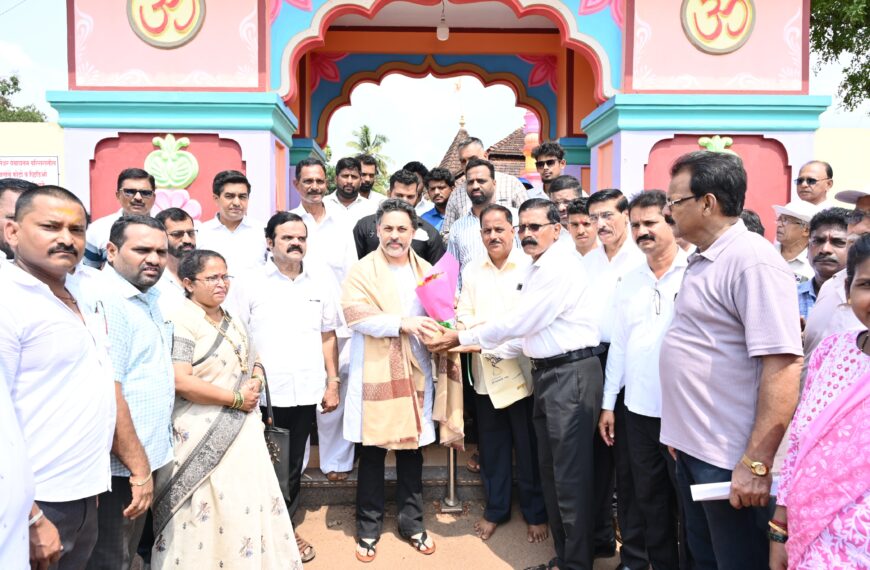 नेरूर येथील कलेश्वर मंदिर परिसरात जलशुद्धीकरण प्रकल्पाचे लोकार्पण