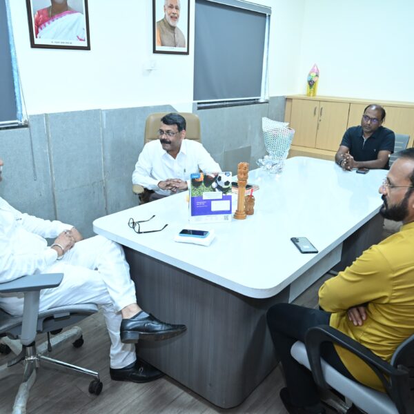 आमदार प्रमोद जठार यांनी रत्नागिरी जिल्हा रुग्णालयातील आरोग्य व्यवस्थेचा घेतला आढावा