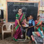 सानिका केअरटेकरच्या संचालिका सानिका तुळसकर यांच्याकडून परुळे आजारवाडी येथील विद्यार्थ्यांना शैक्षणिक साहित्य वाटप