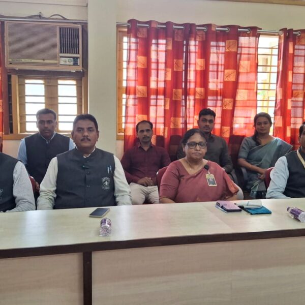 संत राऊळ महाराज महाविद्यालयाचा वर्धापन दिन गुरुवारी २५ जून रोजी