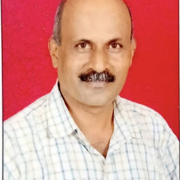 डॉ. कुबेर मिठारी यांना पुन्हा कळसुलीत नियुक्त करा; माजी सरपंच अतुल दळवी यांची मागणी