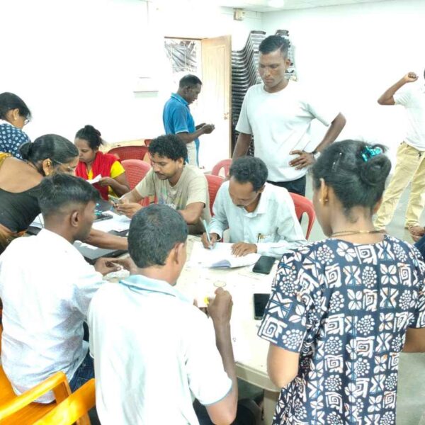 मतदार गणना पत्रकामध्ये चूक होऊ नये म्हणून डॉ. बाबासाहेब आंबेडकर नगर येथे राबविण्यात आला उपक्रम