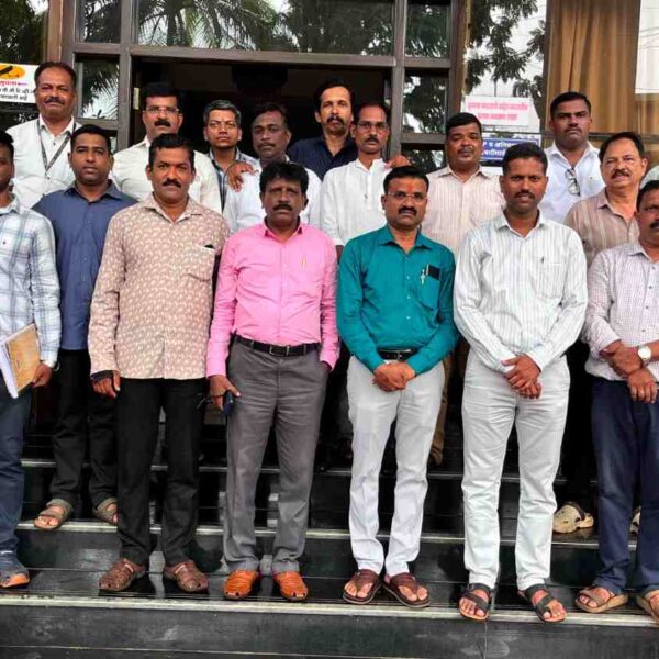 कणकवलीत पत्रकारांना वृत्तांकन करताना मज्जाव, विरोध करत पत्रकारांनी दाखवली एकजुट