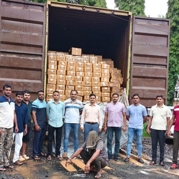 ओरोस येथे गोवा बनावटीच्या दारूसह तब्बल १ कोटी ५० लाखांचा मुद्देमाल जप्त
