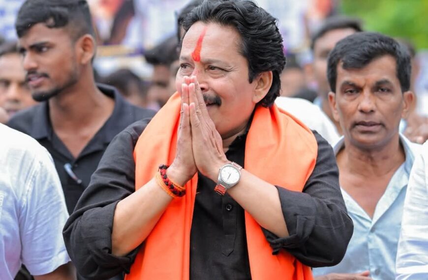 जनसेवेचे व्रत जोपासणारे समाजाभिमुख नेतृत्व जननायक, नगराध्यक्ष संदेश पारकर