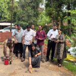 कुडाळ नगरपंचायतीच्या वतीने शहरात डास प्रतिबंध फवारणीचा शुभारंभ