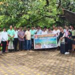 सावडाव धबधब्याच्या निसर्गरम्य वातावरणात पत्रकार कुटुंबियांचा आनंद द्विगुणीत
