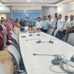 सोशल मीडियावर महिला अधिकाऱ्यांची दिशाभूल करणारा बदनामीकारक व्हिडिओ पोस्ट