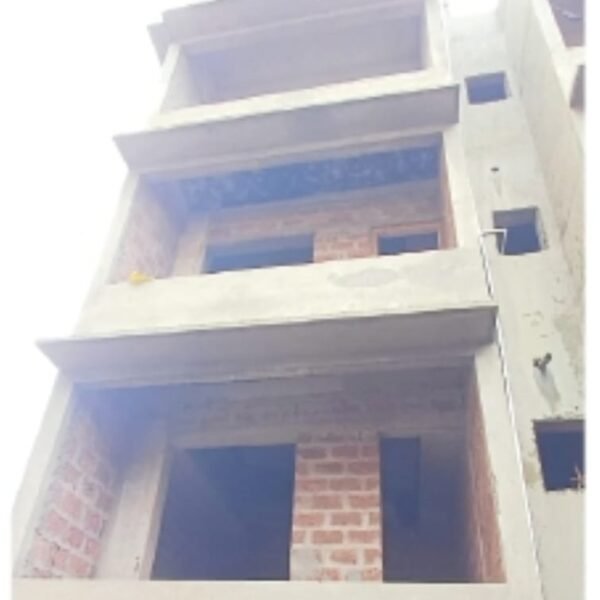 बांद्यात बांधकाम इमारतीवरून पडून १७ वर्षीय कामगाराचा मृत्यू