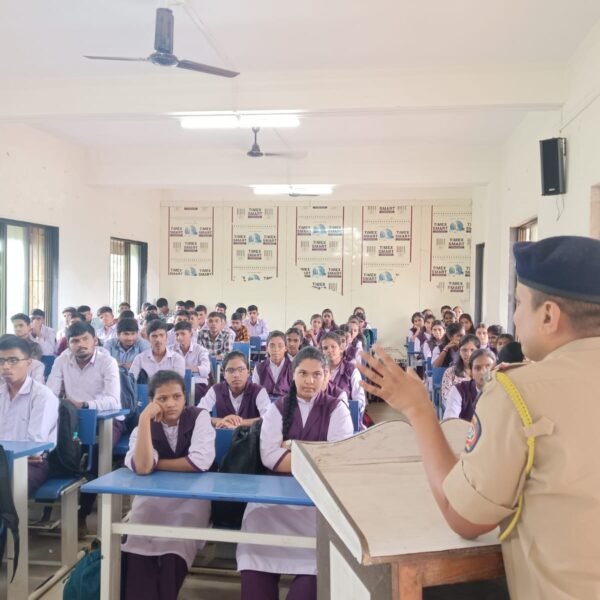 विद्यार्थ्यांनी केलेली जनजागृती समाजात मोलाची होईल -जयराम पाटील पोलीस उपनिरीक्षक