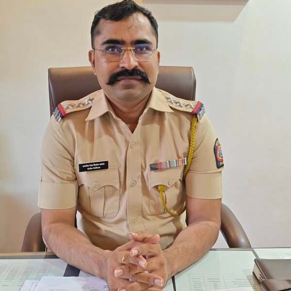 पीआय कमलेश बच्छाव यांनी कणकवली पोलीस ठाण्याचा पदभार स्वीकारला