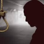 कुडाळ : आंब्रड येथील २० वर्षीय तरुणीची गळफास घेत आत्महत्या