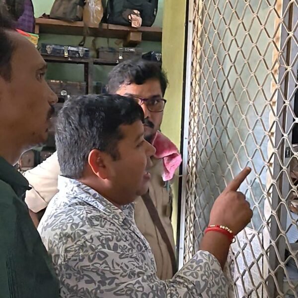 शिवसेनेच्या दणक्यानंतर कुडाळ तालुक्यातील एसटी बससेवा पूर्ववत!