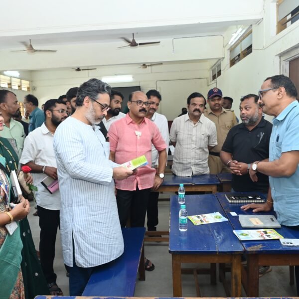 स्थानिक पातळीवर रोजगार व स्वयंरोजगाराच्या संधी निर्माण करण्याचे आमदार निलेश राणे यांचे आवाहन