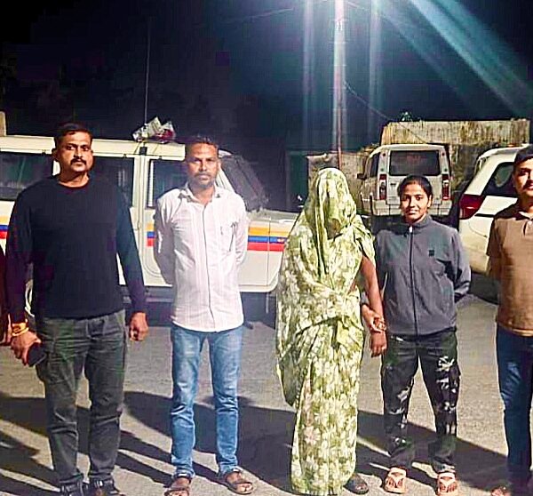 सावंतवाडी बस स्टँड येथील सोन्याच्या दागिन्यांची चोरी करणारी महिला जालना येथून ताब्यात