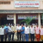 माजी विद्यार्थ्यांकडून श्री देवी माऊली विद्यालयाला क्रीडा साहित्य भेट